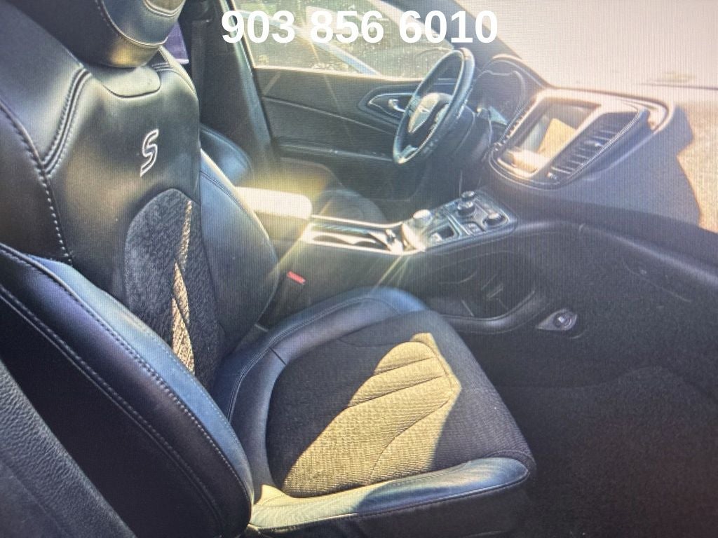 2015 Chrysler 200 S