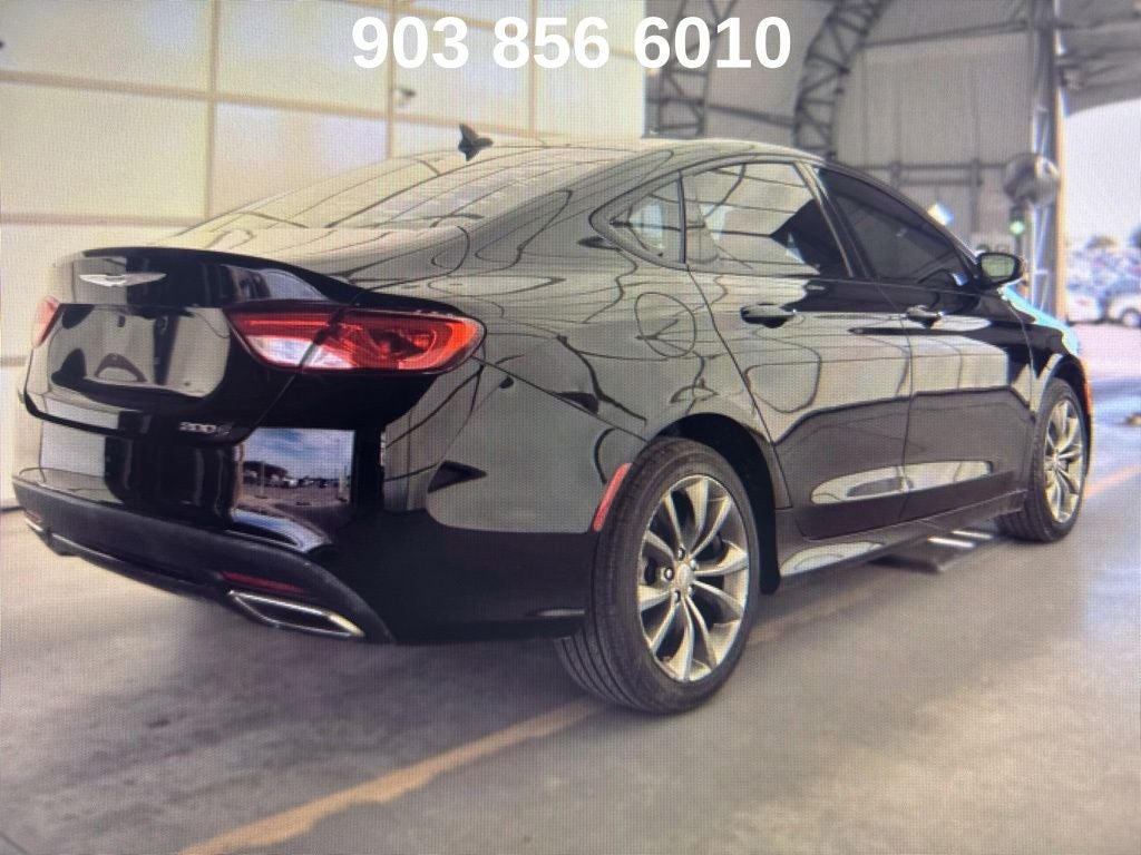 2015 Chrysler 200 S