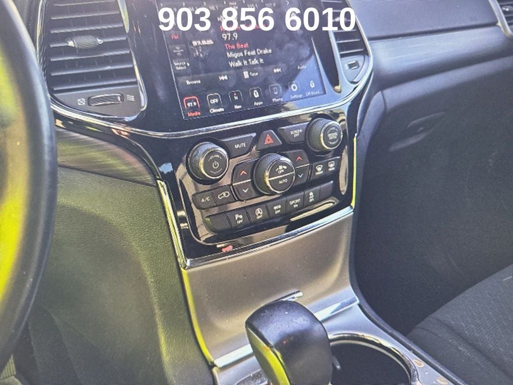 2020 Jeep Grand Cherokee Laredo E