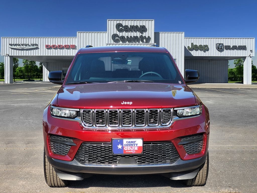 2026 Jeep Grand Cherokee Laredo