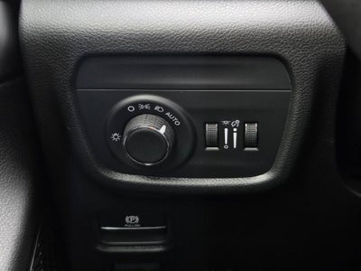 2026 Jeep Grand Cherokee Altitude