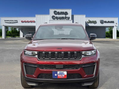 2026 Jeep Grand Cherokee Laredo