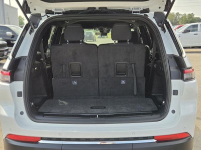 2026 Jeep Grand Cherokee L Laredo