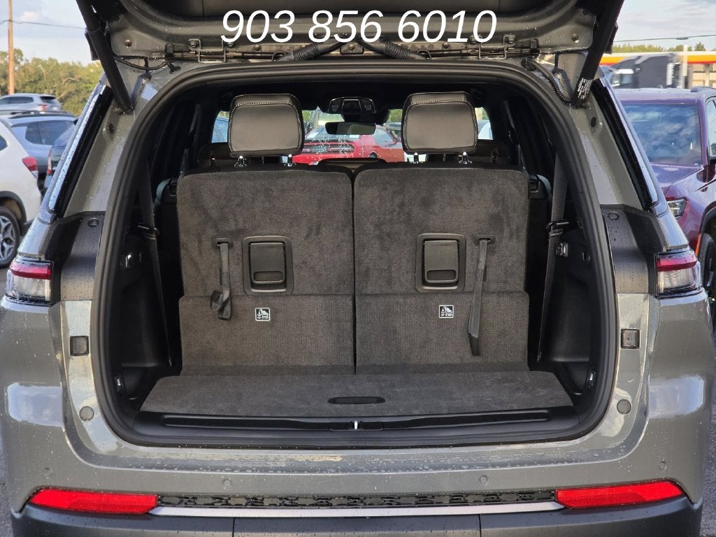 2027 Jeep Grand Cherokee L Laredo Altitude