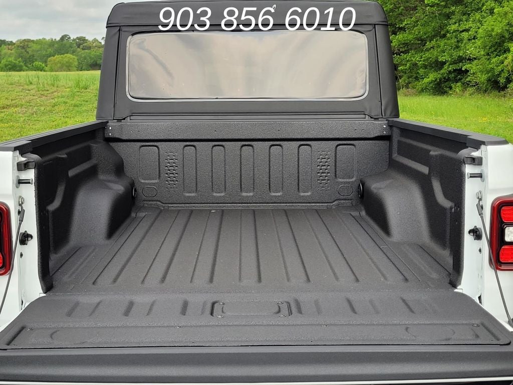 2026 Jeep Gladiator Willys