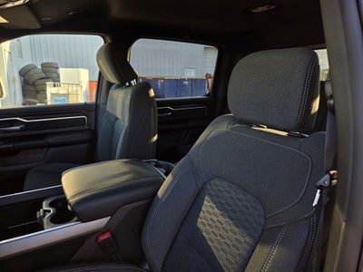 2027 RAM 1500 Big Horn/Lone Star