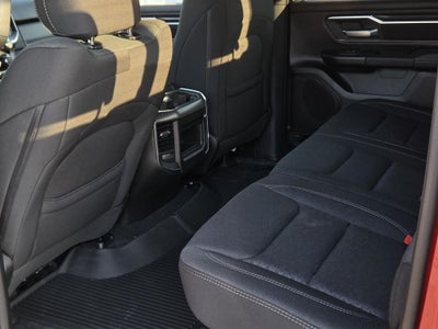 2027 RAM 1500 Big Horn/Lone Star