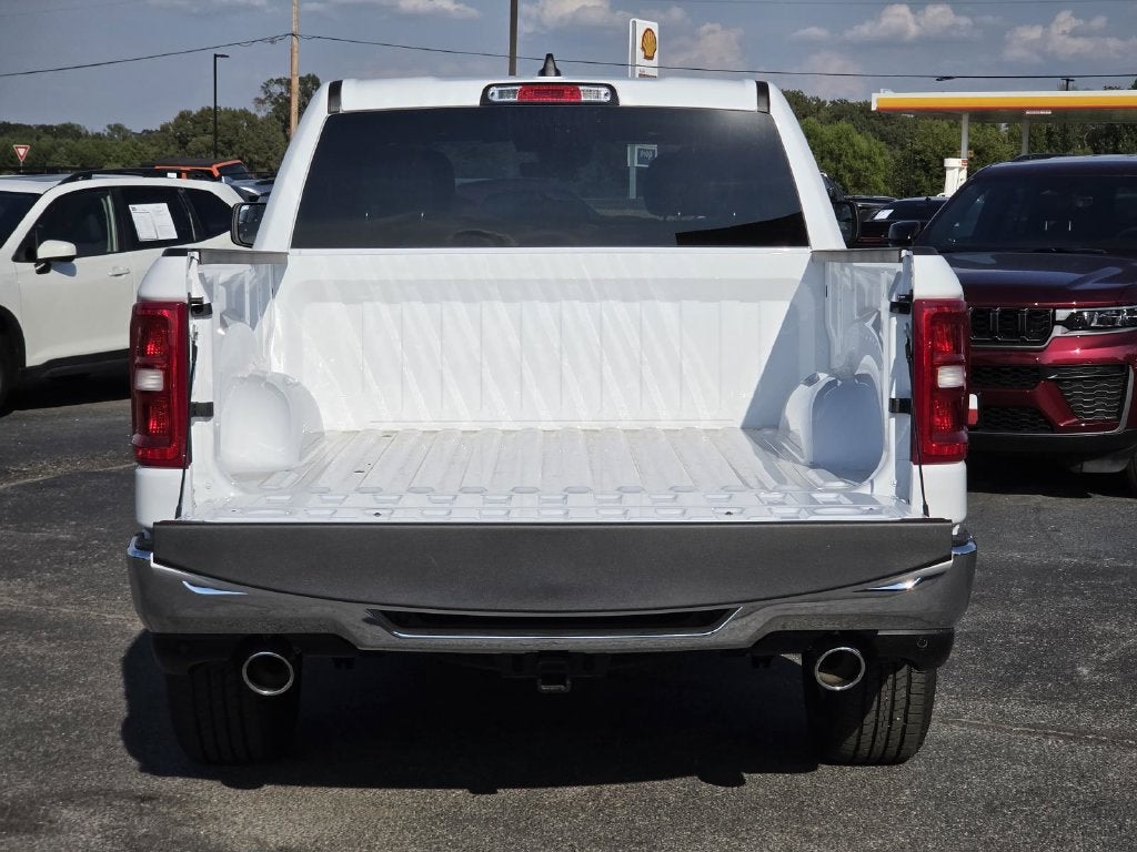 2027 RAM 1500 Big Horn/Lone Star