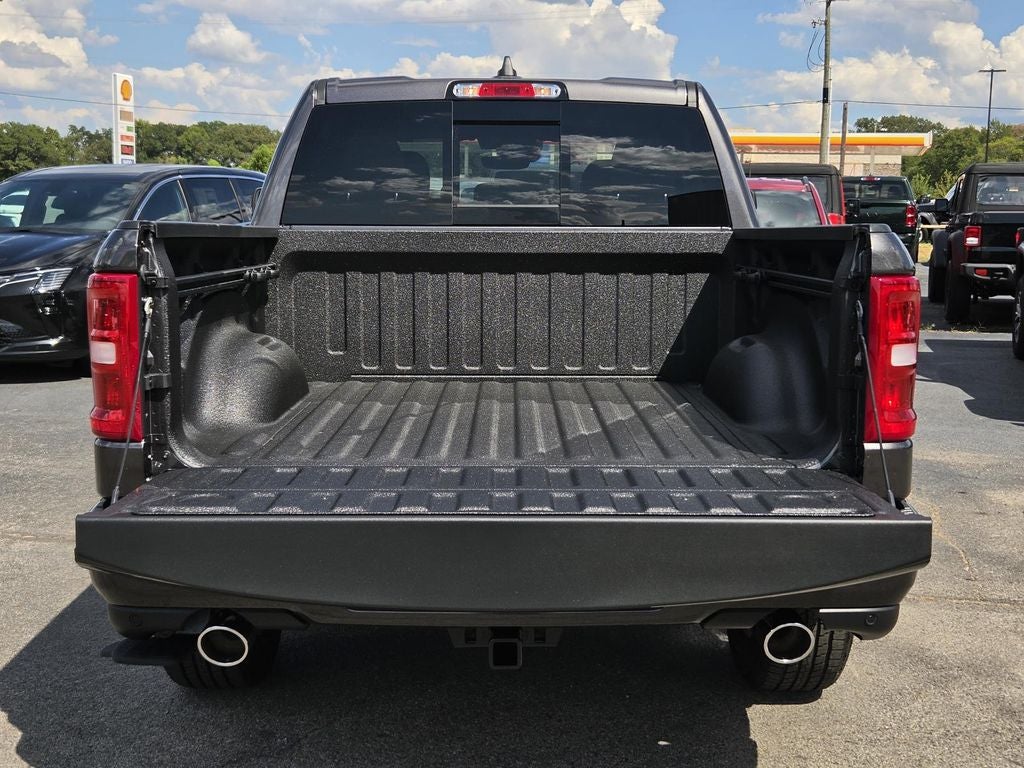 2027 RAM 1500 Big Horn/Lone Star