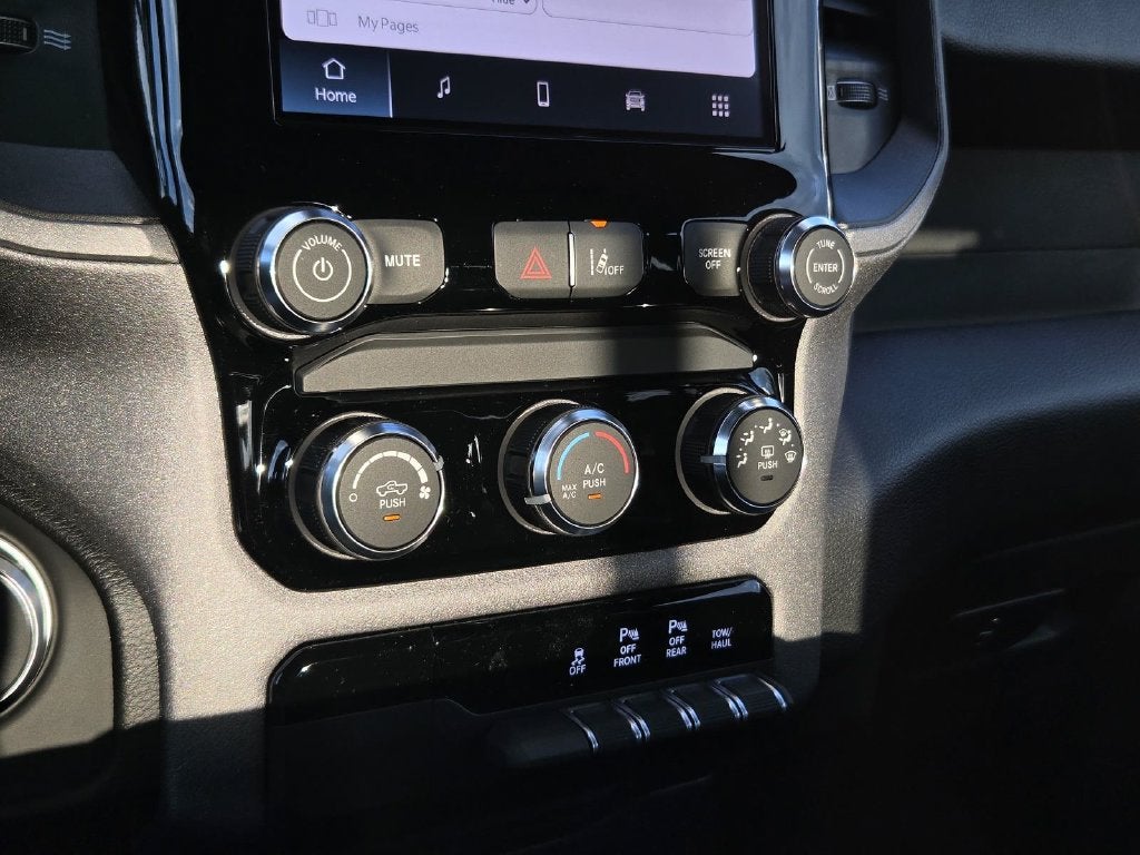 2027 RAM 1500 Express
