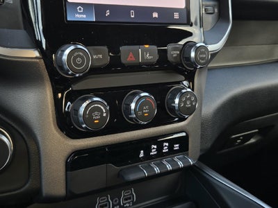 2027 RAM 1500 Big Horn/Lone Star