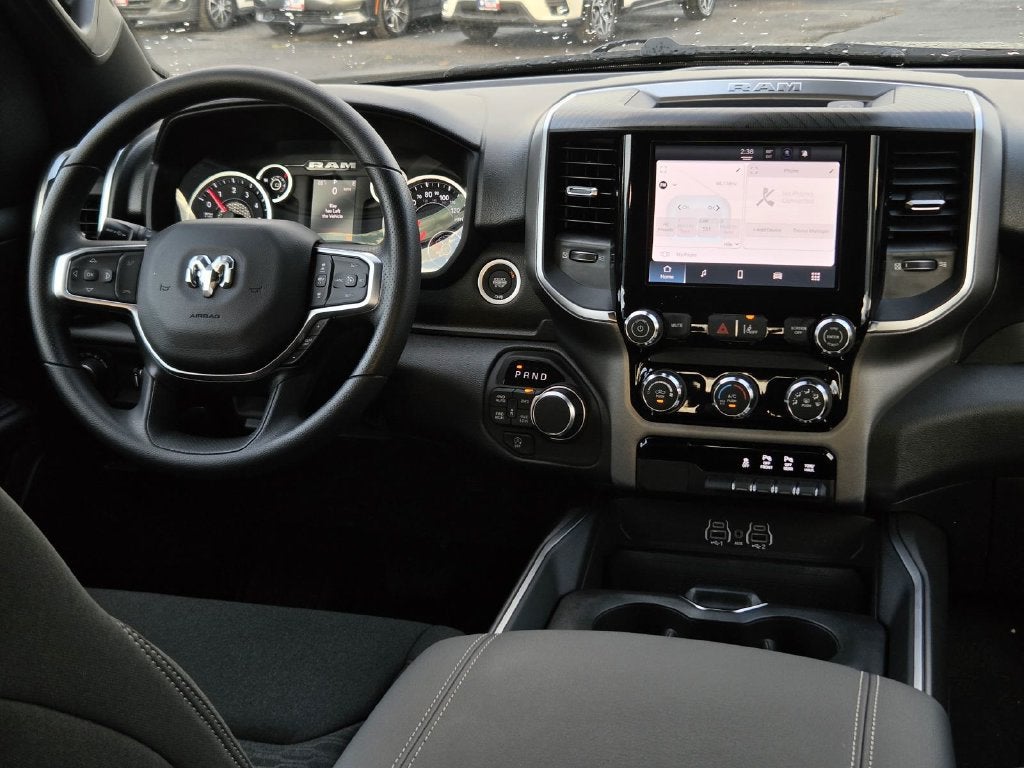 2027 RAM 1500 Big Horn/Lone Star