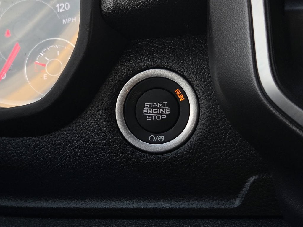 2027 RAM 1500 Big Horn/Lone Star