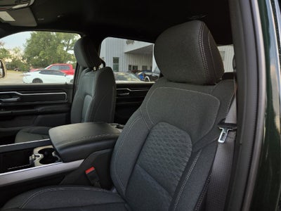 2027 RAM 1500 Big Horn/Lone Star