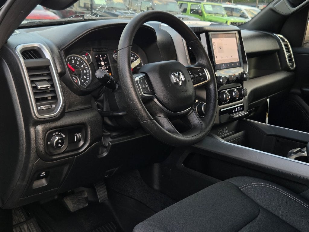 2027 RAM 1500 Big Horn/Lone Star