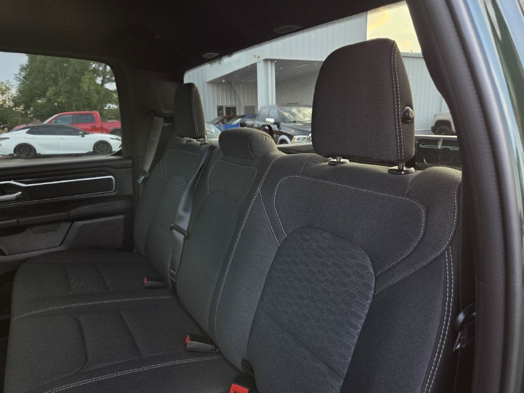 2027 RAM 1500 Big Horn/Lone Star