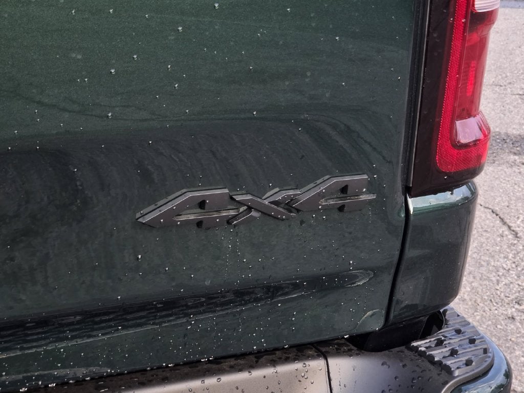 2027 RAM 1500 Big Horn/Lone Star
