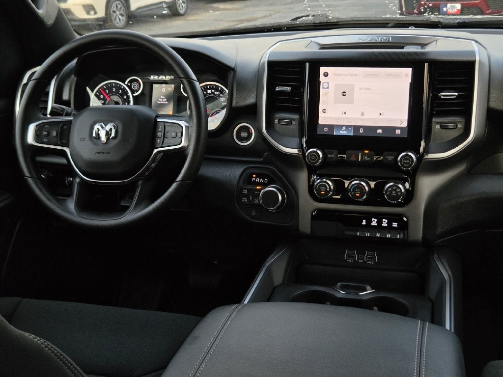 2027 RAM 1500 Big Horn/Lone Star