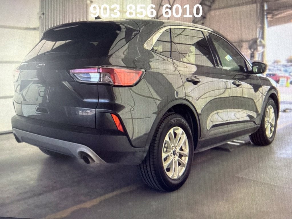 Used 2020 Ford Escape SE with VIN 1FMCU0G60LUC19531 for sale in Pittsburg, TX