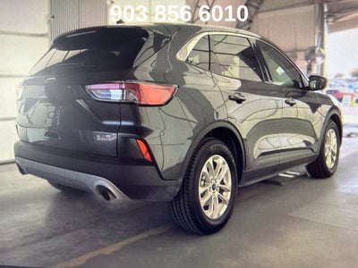 2020 Ford Escape SE