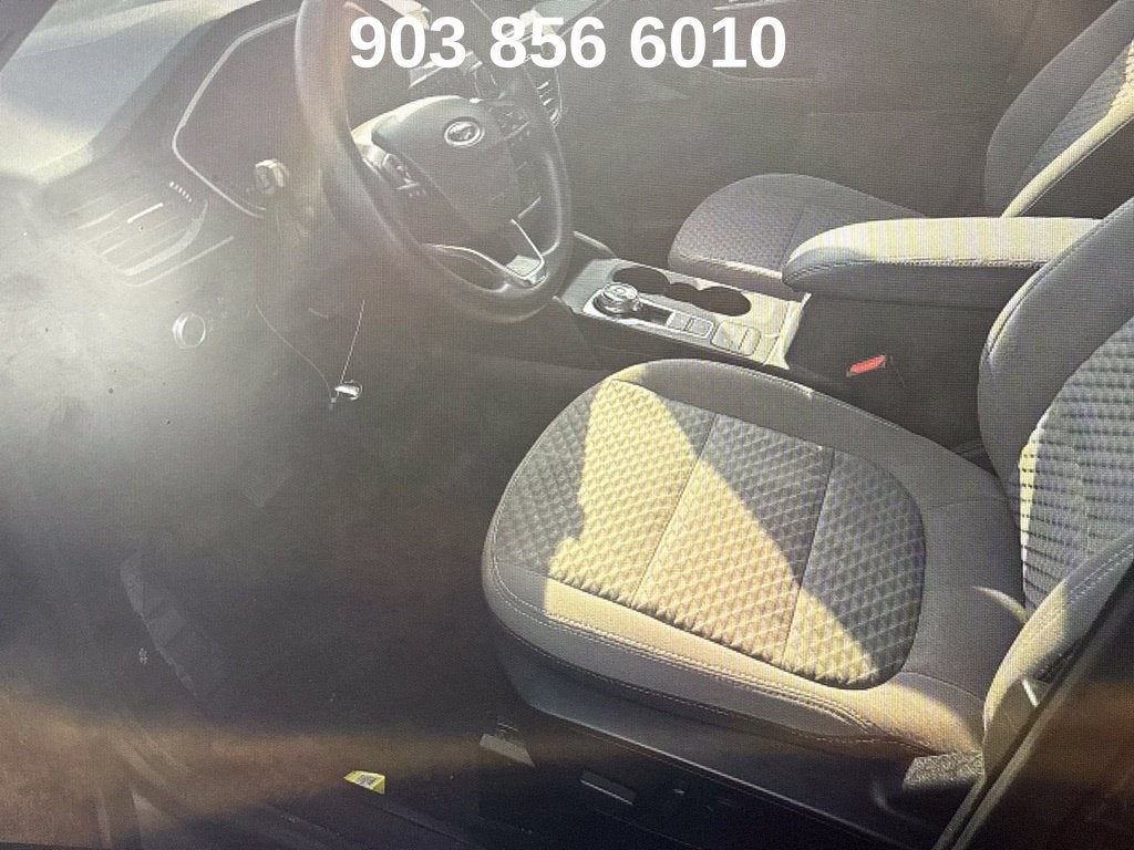 2020 Ford Escape SE