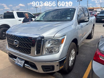 2018 Nissan Titan SV