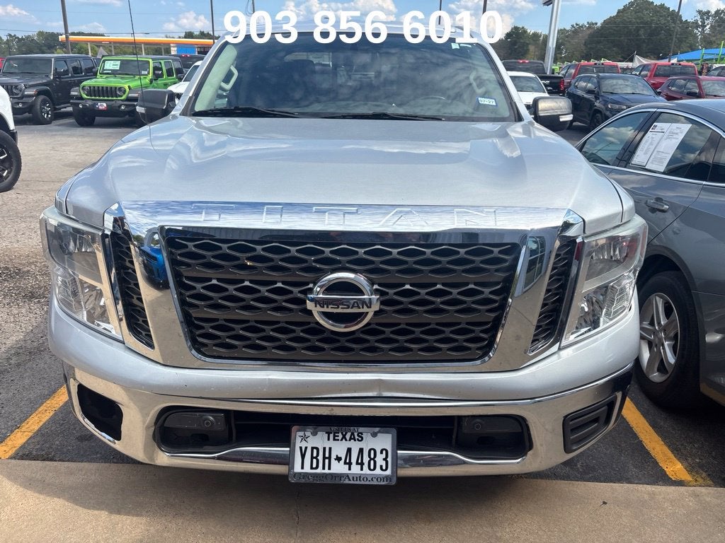 2018 Nissan Titan SV
