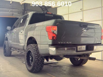 2017 Nissan Titan SV