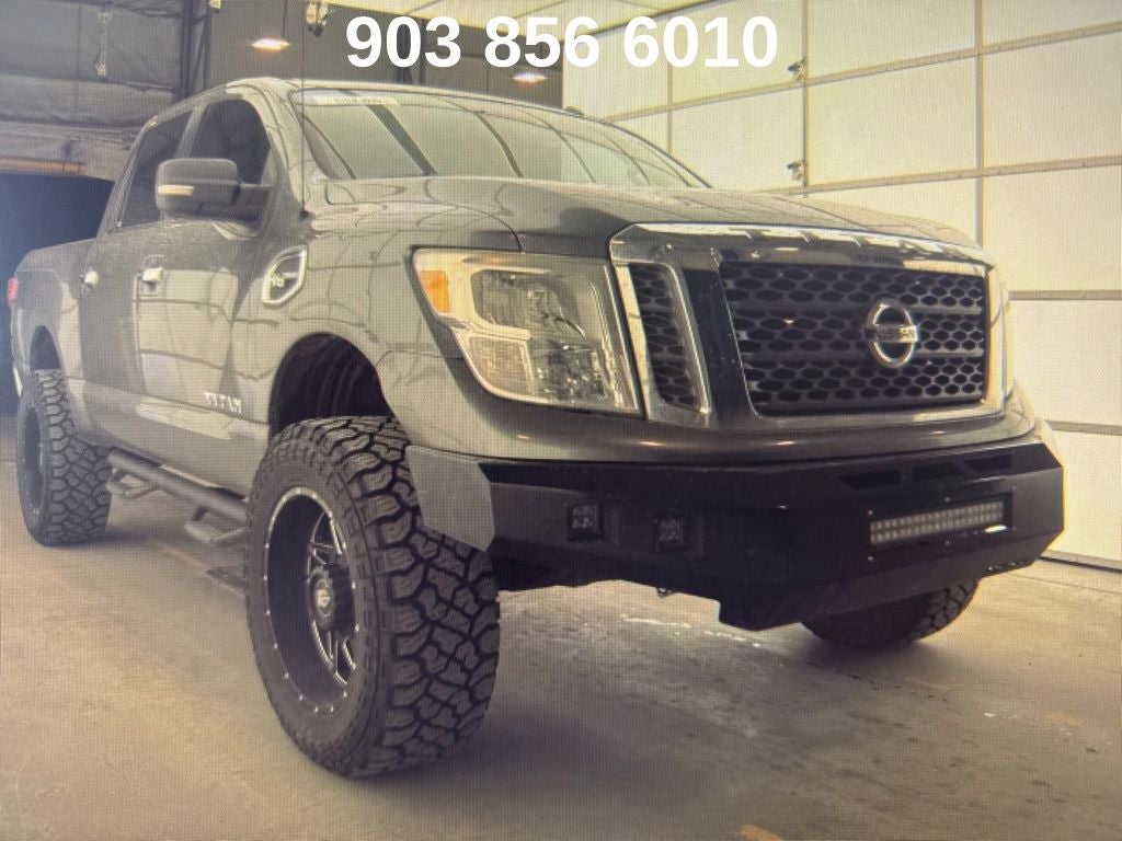 2017 Nissan Titan SV