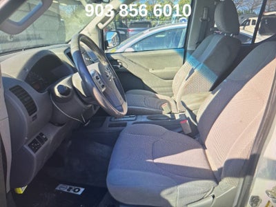 2016 Nissan Frontier SV