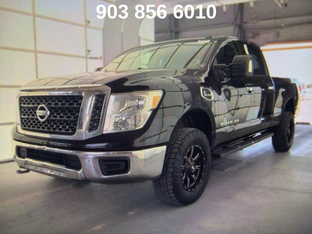 2017 Nissan Titan XD SV