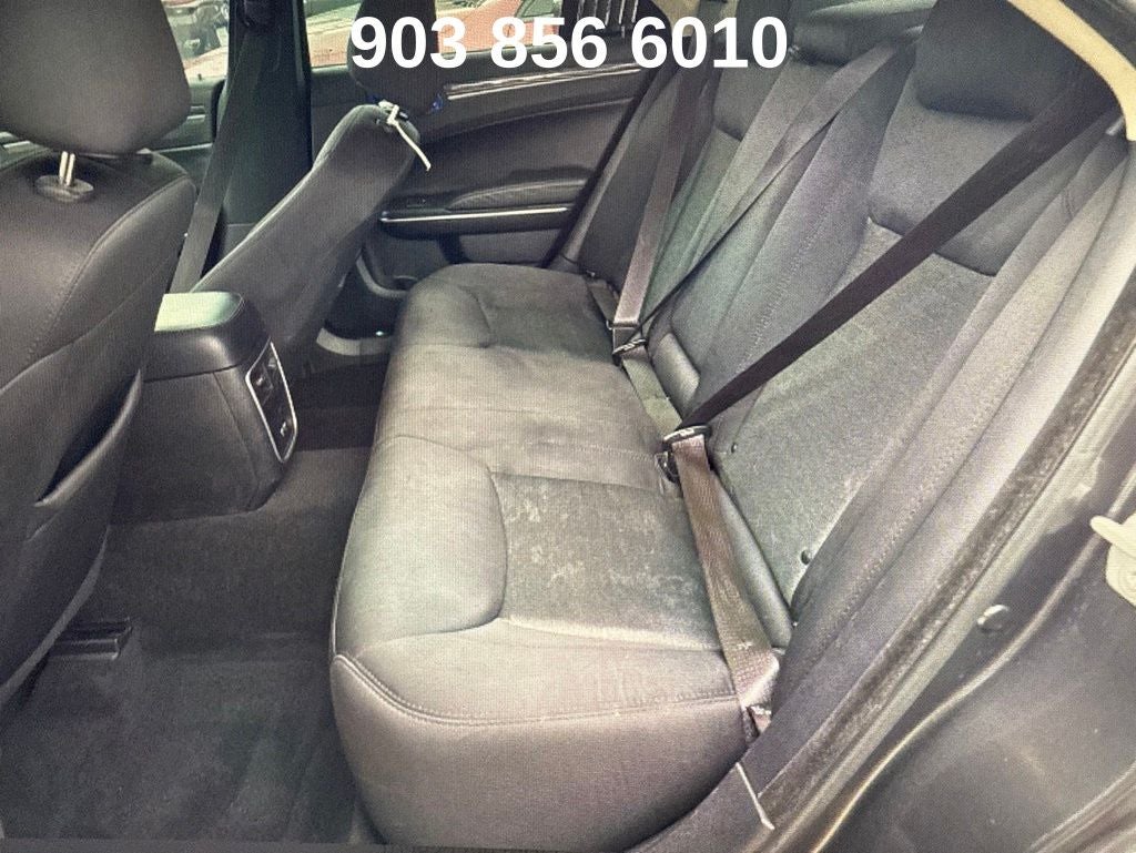 2021 Chrysler 300 Touring