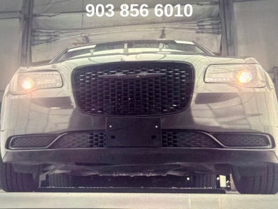 2021 Chrysler 300 Touring
