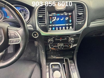 2021 Chrysler 300 Touring