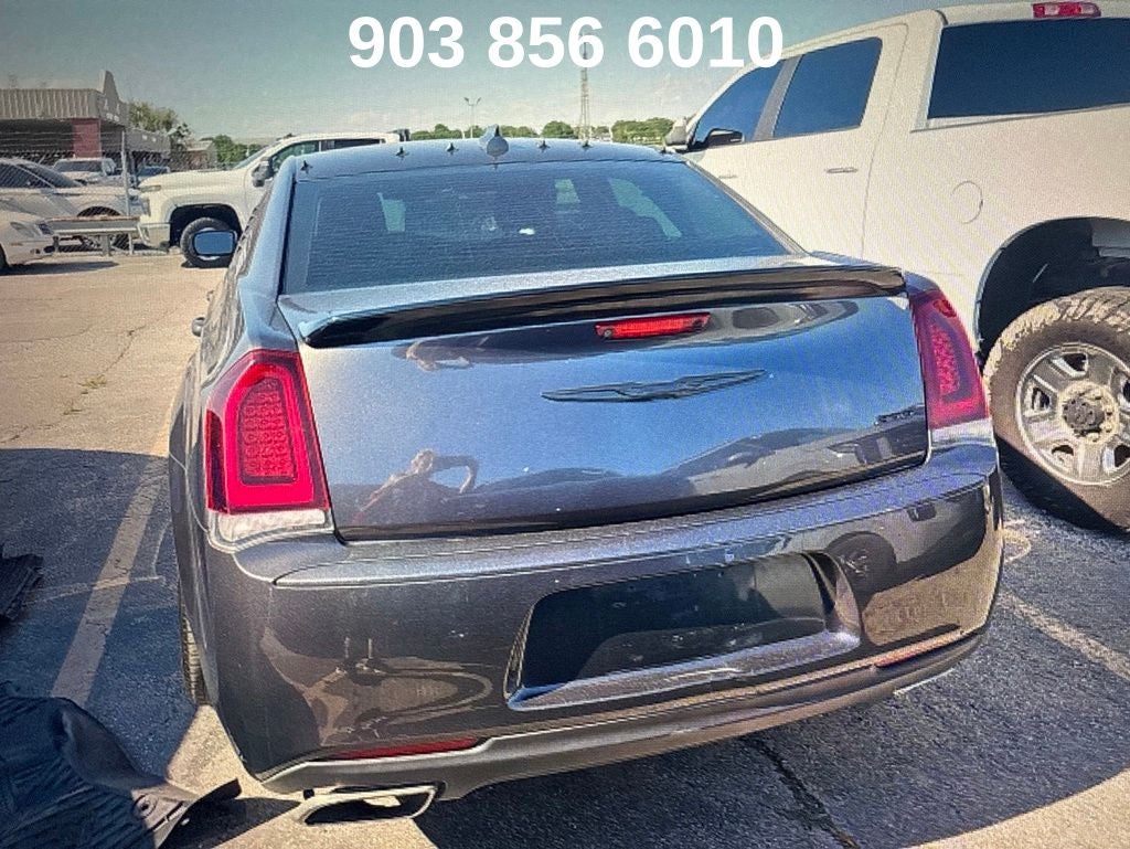 2021 Chrysler 300 Touring