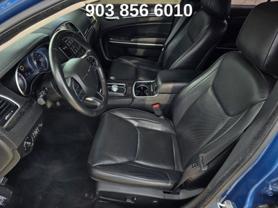 2022 Chrysler 300 Touring
