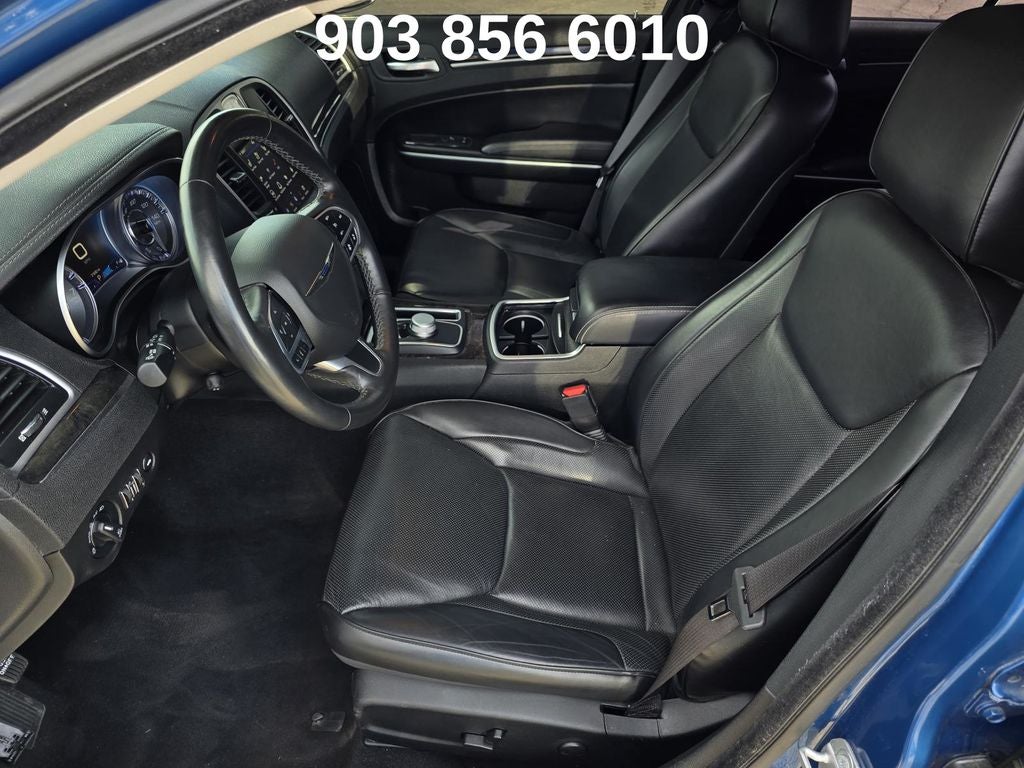 2022 Chrysler 300 Touring