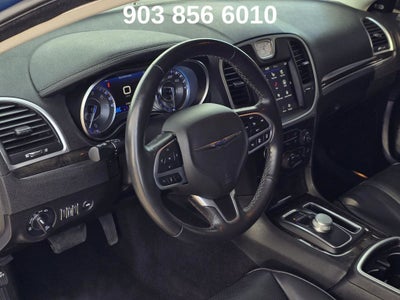 2022 Chrysler 300 Touring