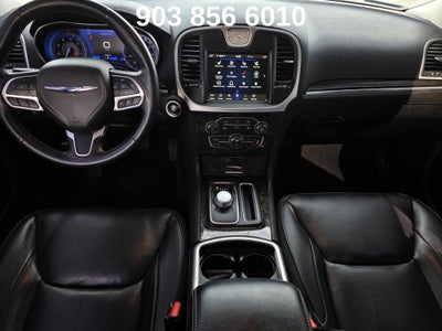 2022 Chrysler 300 Touring