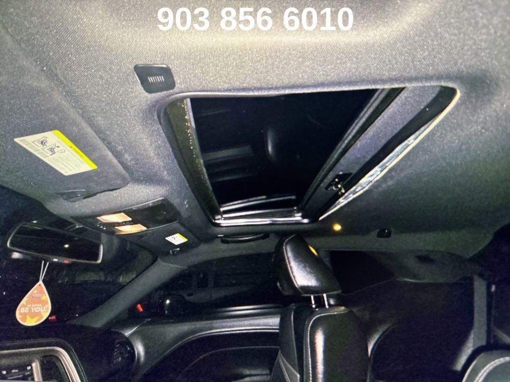 2021 Dodge Challenger SXT