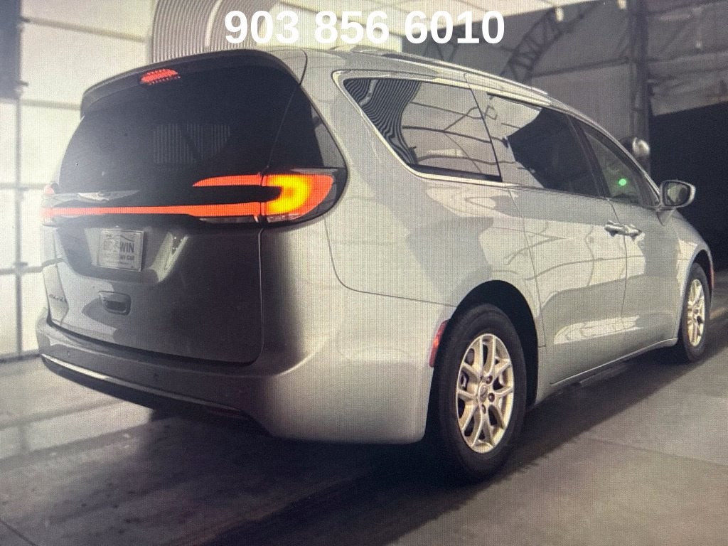2021 Chrysler Pacifica Touring L