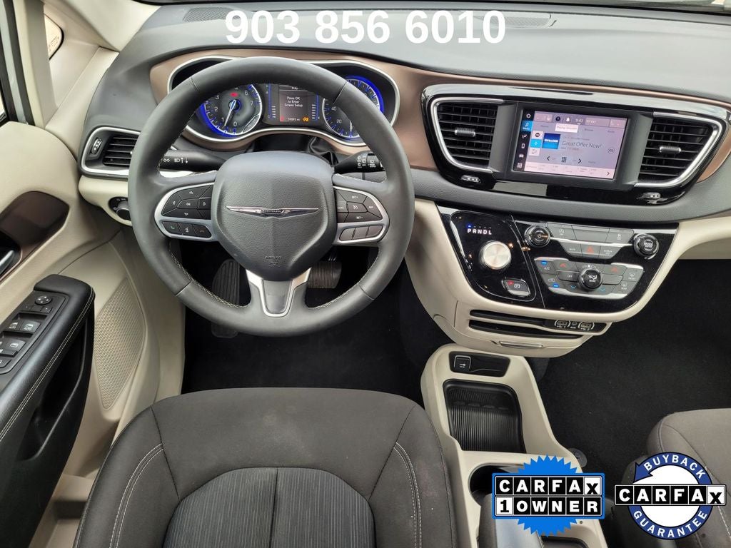 2024 Chrysler Voyager LX