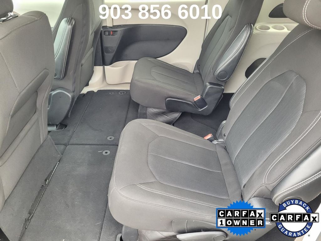 2024 Chrysler Voyager LX