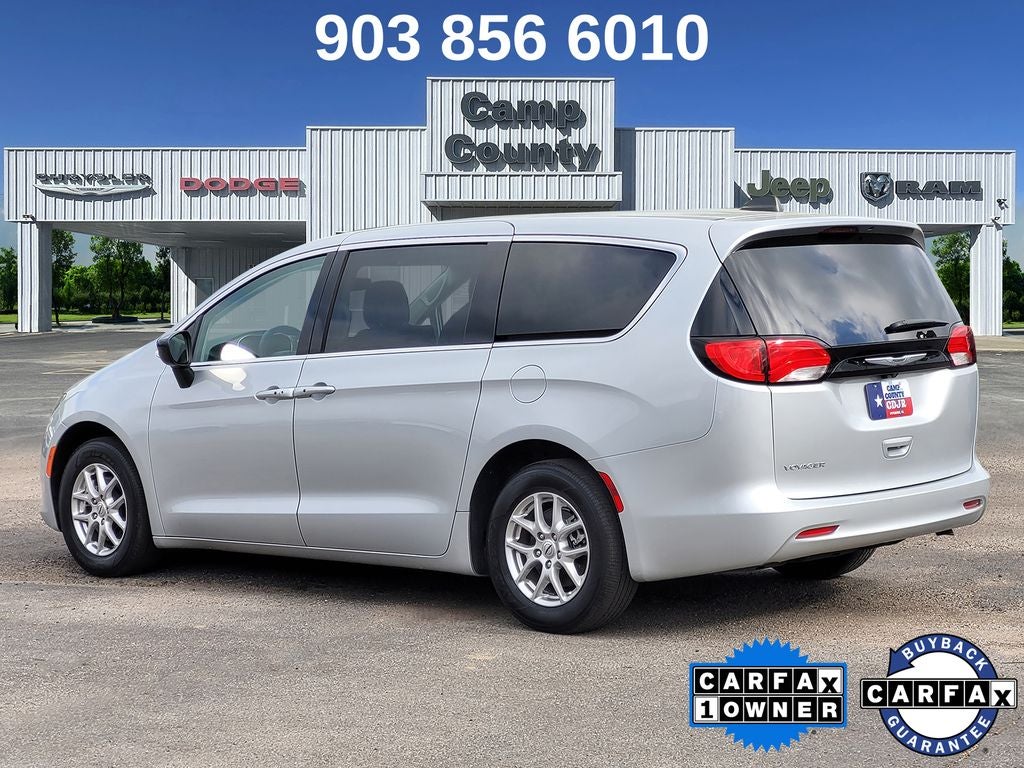 2024 Chrysler Voyager LX