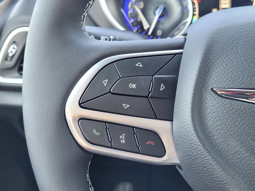2026 Chrysler Voyager LX
