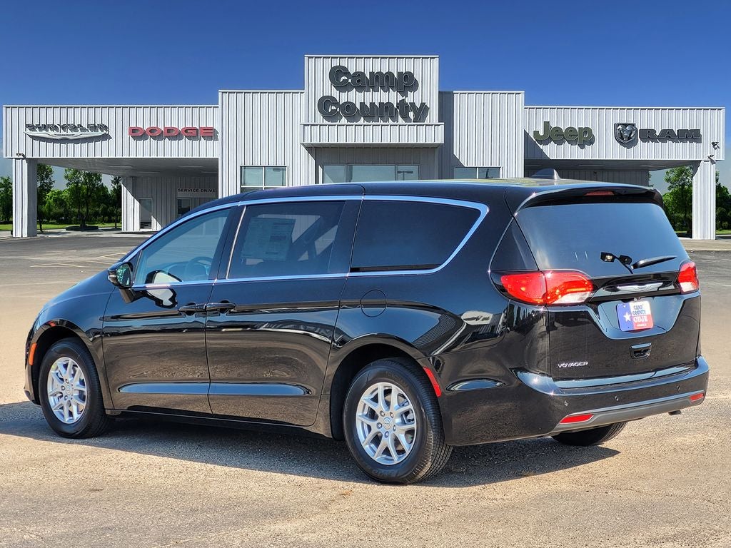 2026 Chrysler Voyager LX