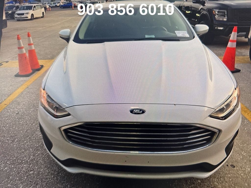 2020 Ford Fusion SE