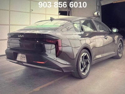 2025 Kia K4 EX