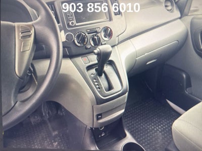 2021 Nissan NV200 SV