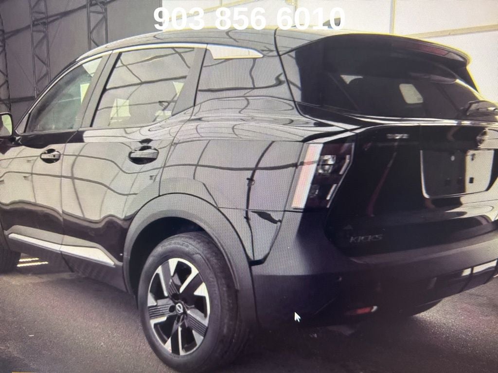 2025 Nissan Kicks SV